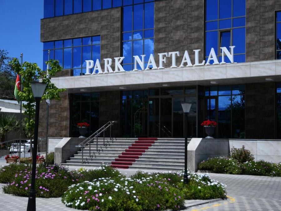 Park Naftalan Health Hotel