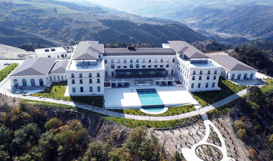 Lachin Resort & Spa