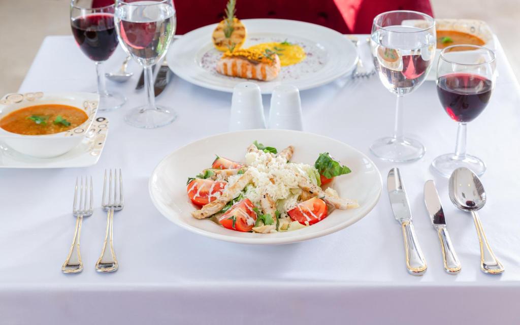 Chinar Health Hotel Naftalan